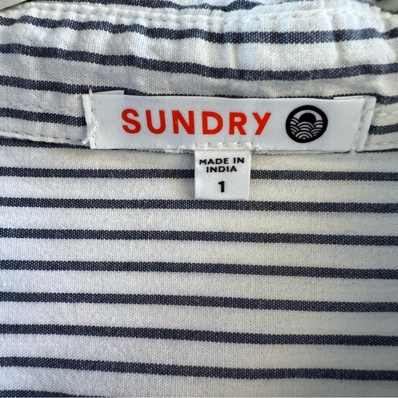 Sundry Striped Shirt Dress Embroidered Heart White Blue Size 1 - Small - Picture 7 of 12